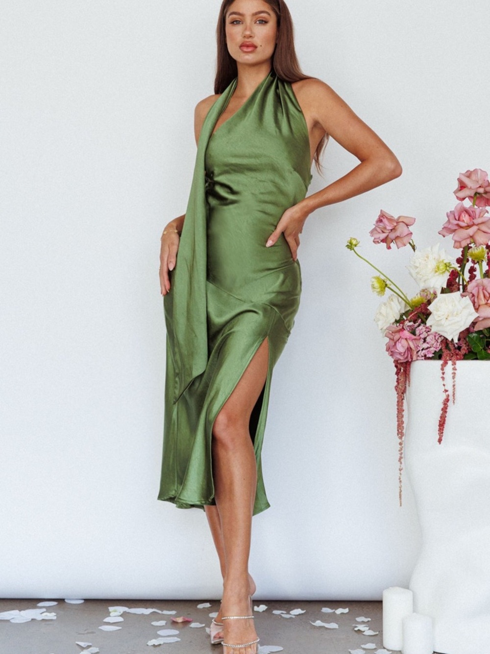 Selfie Leslie Italian Summer Tie Neck Midi Dress Olive